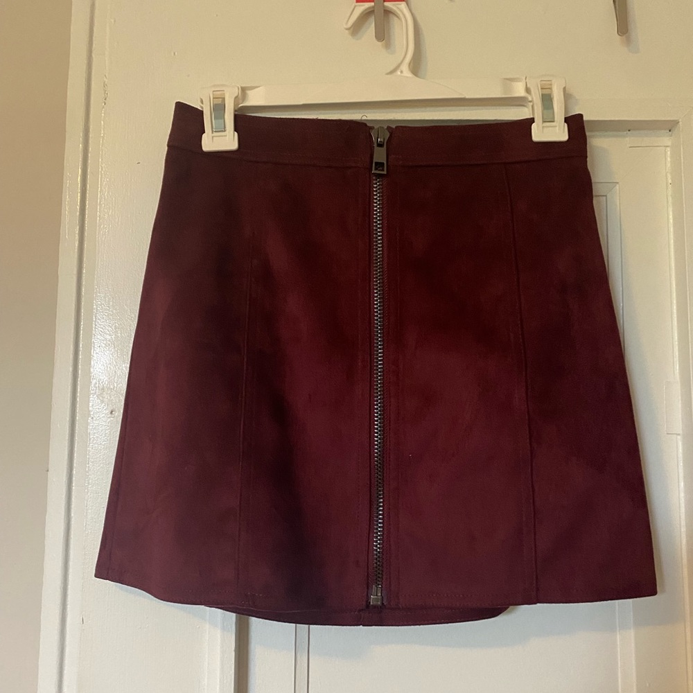 Suede mini skirt in perfect condition.